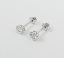 DIAMOND STUD EARRINGS