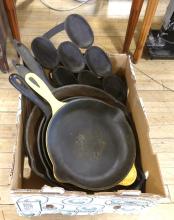 CAST IRON FRYING PANS AND TRAY