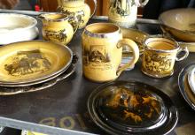 RIDGWAYS "COACHING DAYS" POTTERY