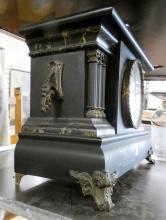 ANTIQUE MANTEL CLOCK