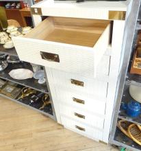 RETRO CHEST OF DRAWERS