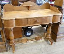 VICTORIAN WRITING DESK