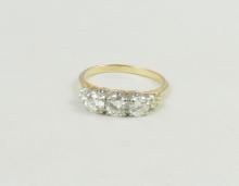 DIAMOND TRINITY RING