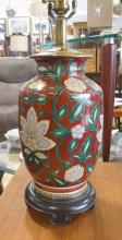 CHINESE PORCELAIN TABLE LAMP