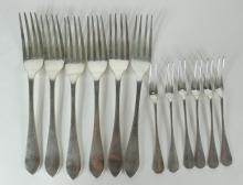 ANTIQUE SILVER 115-PIECE FLATWARE SERVICE