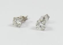 VALUABLE DIAMOND EARRINGS