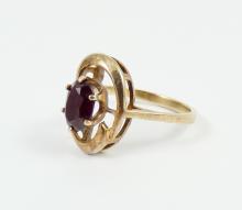 VINTAGE GOLD RING