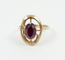 VINTAGE GOLD RING