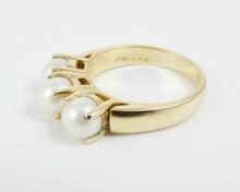 PEARL TRINITY RING