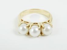 PEARL TRINITY RING