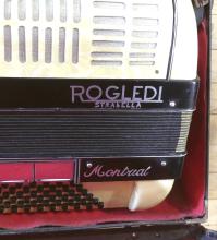 ITALIAN ACCORDION WITH CASE