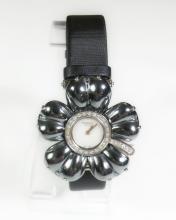 LADIES' ITALIAN FASHION WRISTWATCH