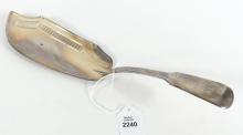 ENGLISH STERLING FISH SLICE