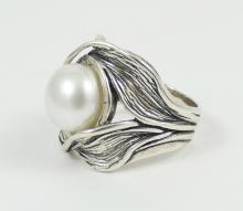 ISRAELI DESIGNER RING