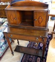 WALNUT WRITING DESK