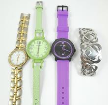 WATCHES & NECKLACE