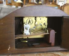 ANTIQUE MANTEL CLOCK