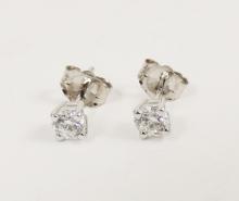 DIAMOND STUD EARRINGS