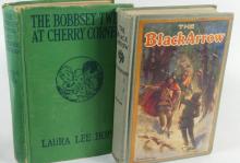 VINTAGE BOOKS