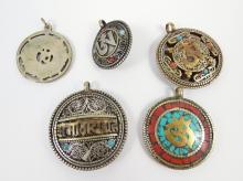 5 PENDANTS