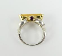 LADIES' CUSTOM MADE RING