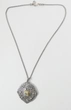 PENDANT ON CHAIN