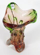 ART GLASS VASE