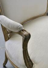 ANTIQUE FRENCH SETTEE
