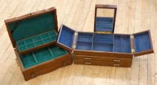 GROUP LOT OF WOODEN ITEMS