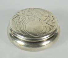 5 SILVER CONTAINERS