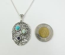 PENDANT ON CHAIN