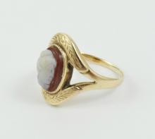 ANTIQUE CAMEO RING