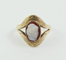 ANTIQUE CAMEO RING