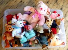 BIN OF BEANIE BABIES