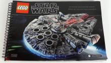 MILLENNIUM FALCON LEGO SET