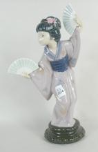 LLADRO FIGURINE