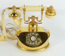 VINTAGE TELEPHONE