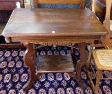 VICTORIAN PARLOUR TABLE