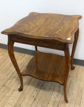 ANTIQUE OAK TABLE