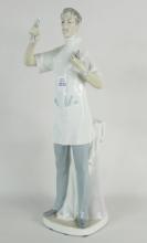 LLADRO FIGURINE "DENTIST"