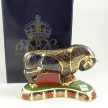 DERBY PAPERWEIGHT "BULL"