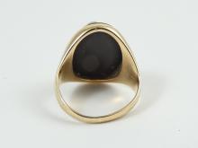 ANTIQUE GOLD RING