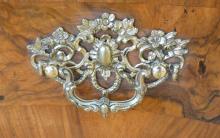 ANTIQUE ROSEWOOD LOWBOY DRESSER