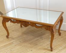 MIRRORED TOP COFFEE TABLE