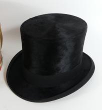 BRITISH TOP HAT