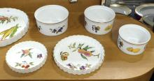 NINE ROYAL WORCESTER "EVESHAM" SERVING PIECES