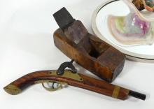 TRAY OF CURIOS