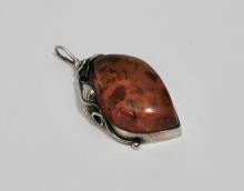 AMBER PENDANT