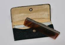 COMB AND VANITY SET