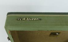 RCA VICTOR PORTABLE TURNTABLE